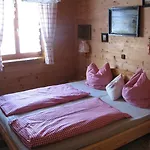 Hutte Thaler בקתה פוגן