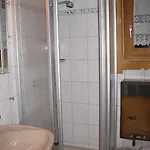 בקתה Hutte Thaler