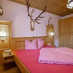 בקתה Hutte Thaler פוגן