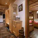 Hutte Thaler פוגן