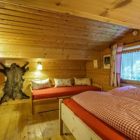 Hutte Thaler * Fuegen