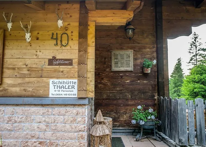 Hutte Thaler * フューゲン